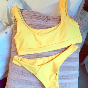 ❗️SOLD❗️NEW Yellow Shein scoopneck/high cut bikini